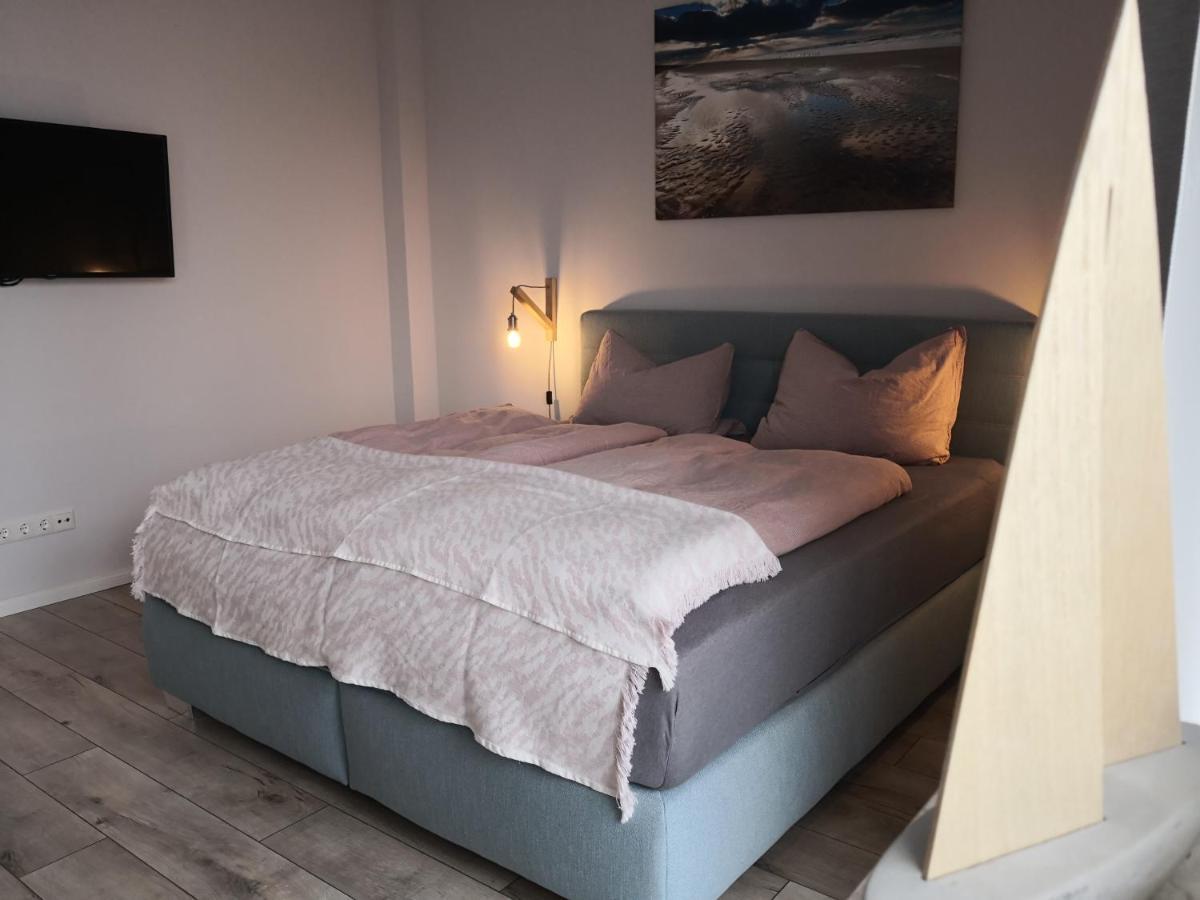 Ferienwohnung Fuer Grosse Familien Im Haus Akunak Busum Exterior photo