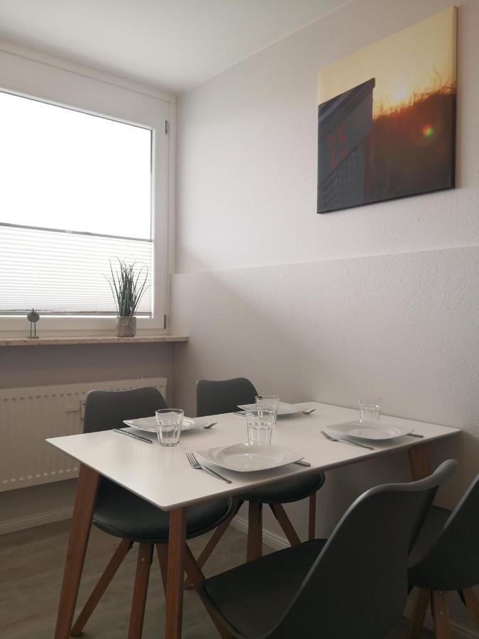 Ferienwohnung Fuer Grosse Familien Im Haus Akunak Busum Exterior photo