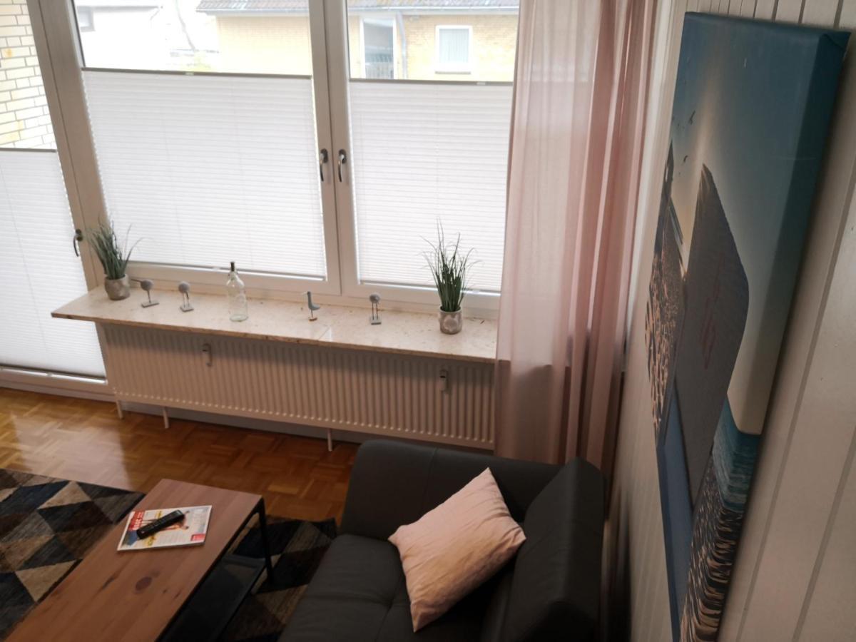 Ferienwohnung Fuer Grosse Familien Im Haus Akunak Busum Exterior photo