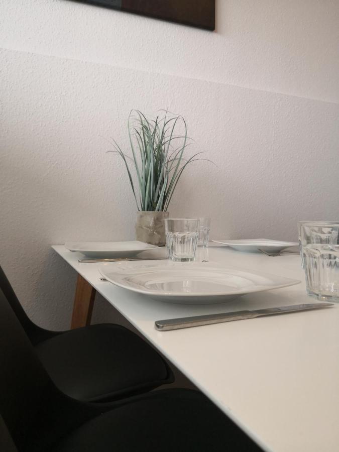 Ferienwohnung Fuer Grosse Familien Im Haus Akunak Busum Exterior photo